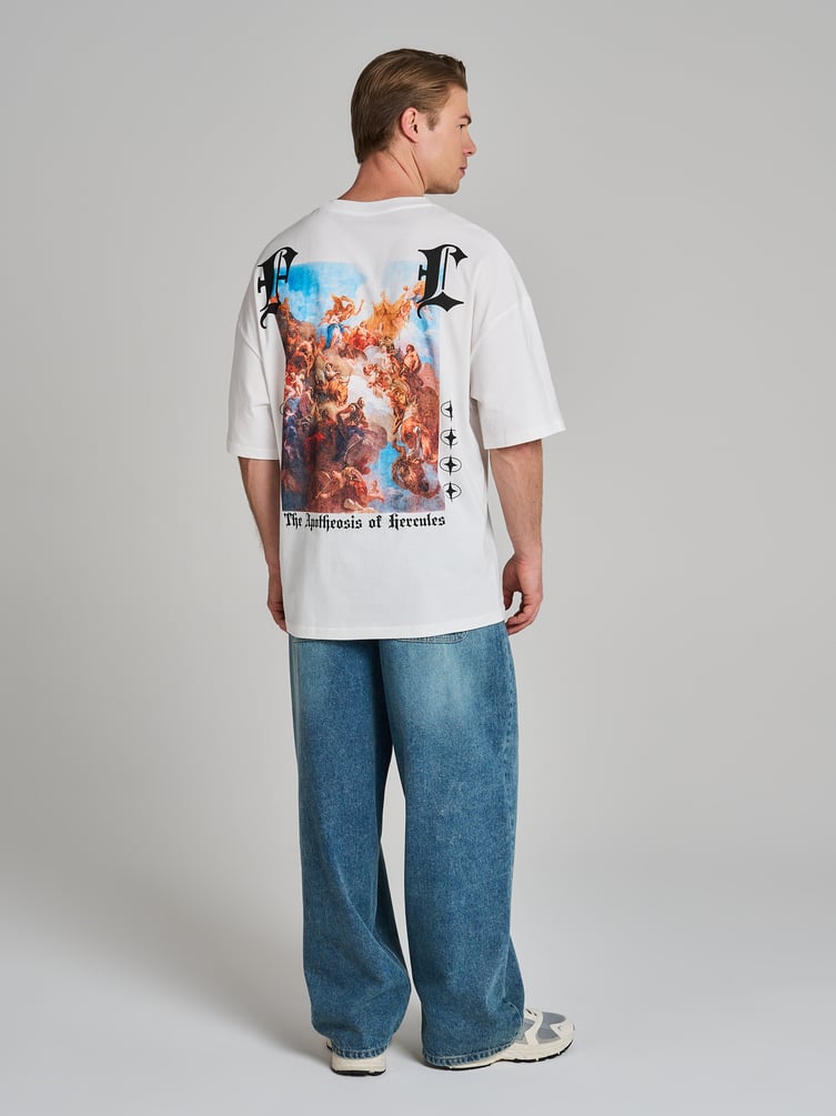 Футболка оверсайз с принтом на спине