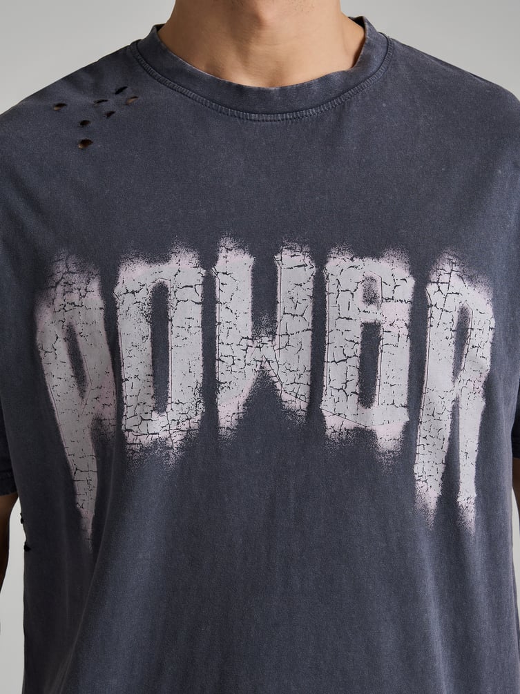 Футболка оверсайз рваная с надписью