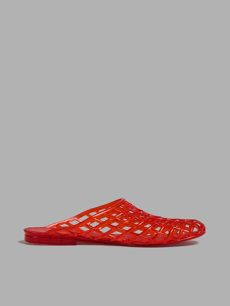 Шлепанцы с плетёным дизайном