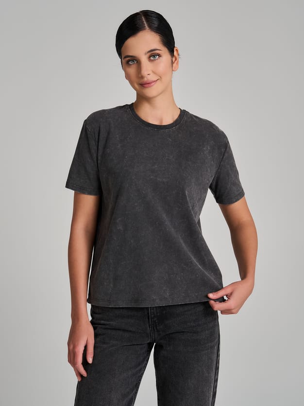 Футболка оверсайз с вареным эффектом