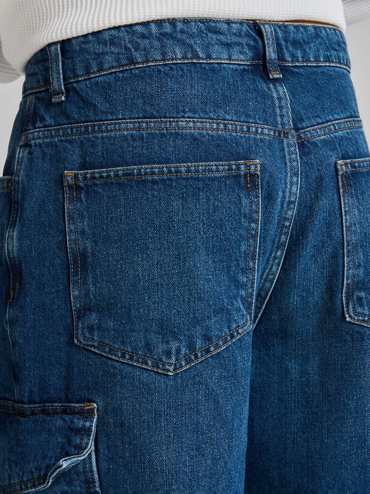 Зауженные джинсы карго