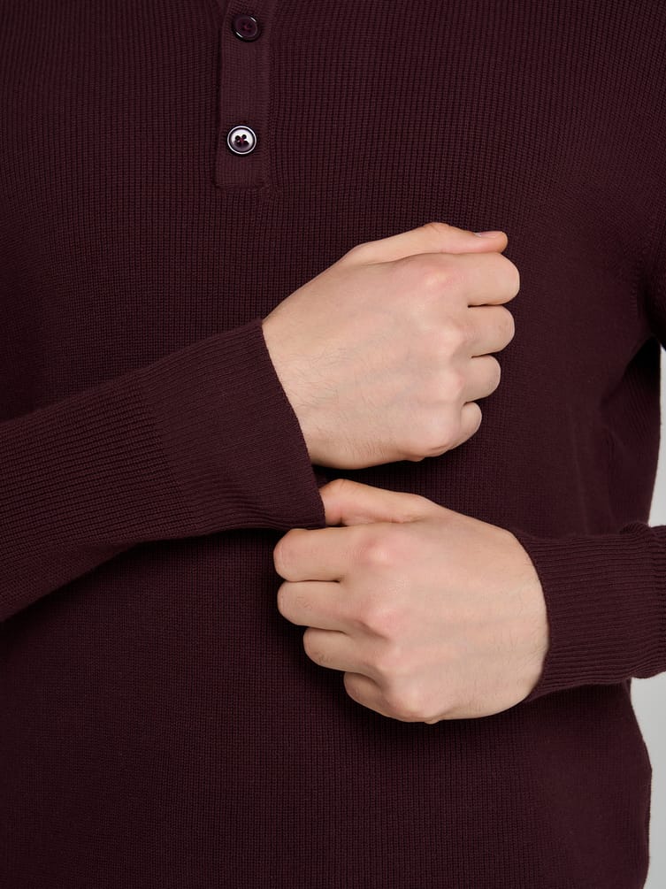 Джемпер деловой с воротником