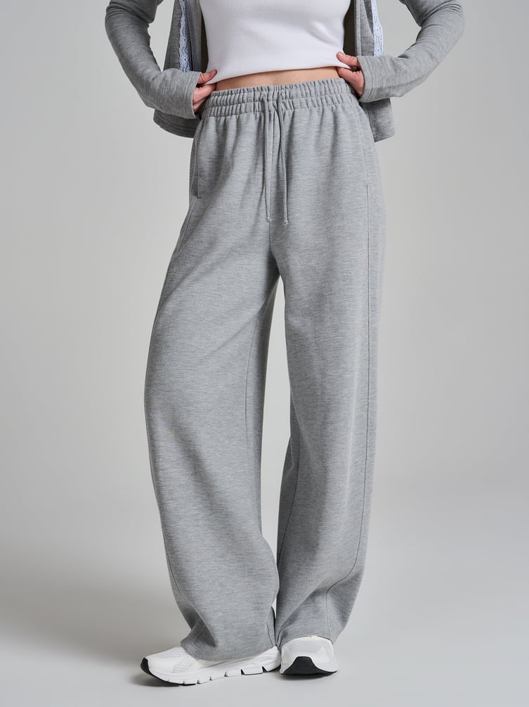 Брюки широкие повседневные