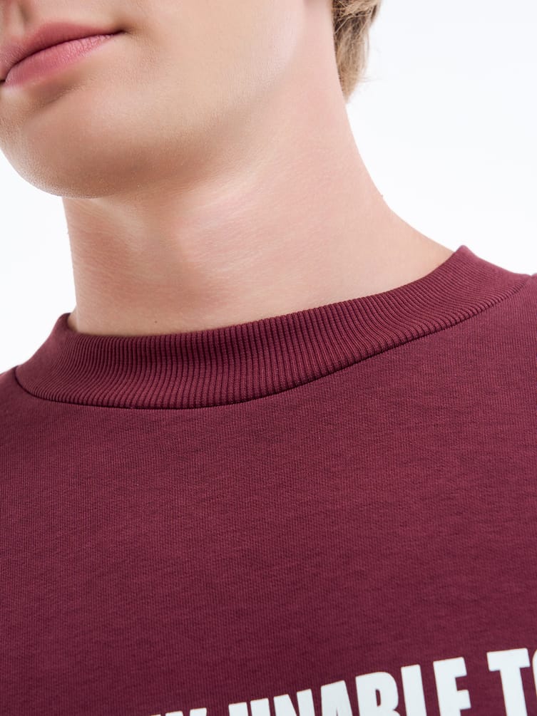 Свитшот оверсайз с надписью