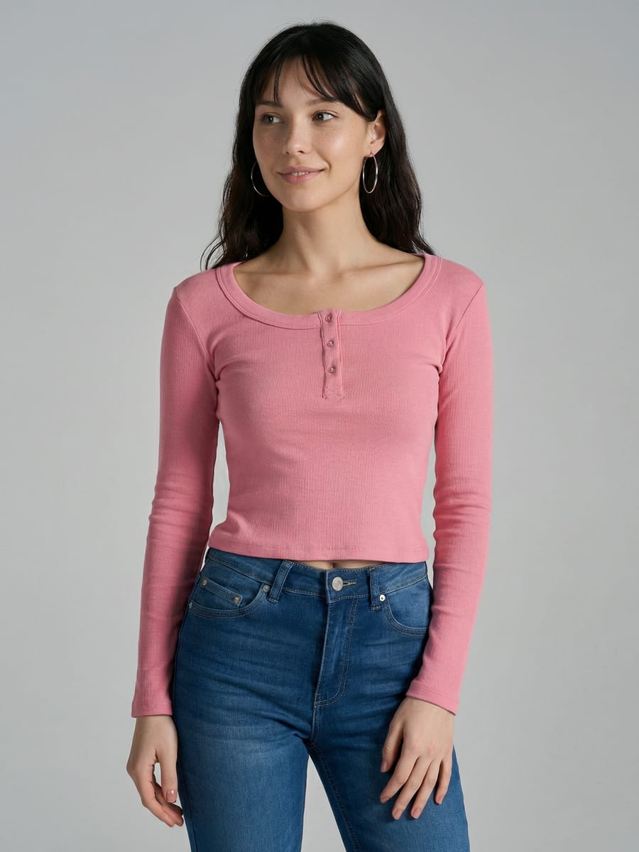 Лонгслив облегающий на кнопках