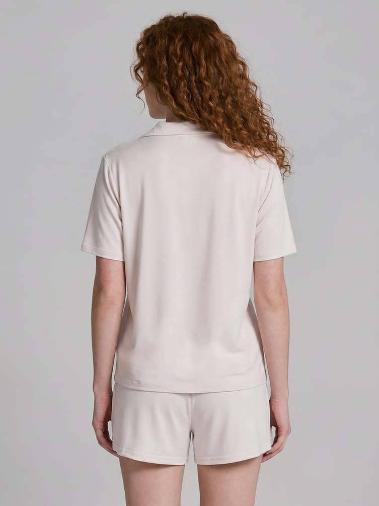 Пижама с рубашкой и шортами