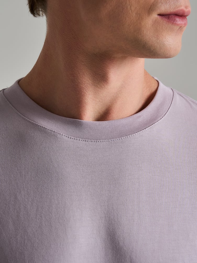 Плотная базовая классическая футболка