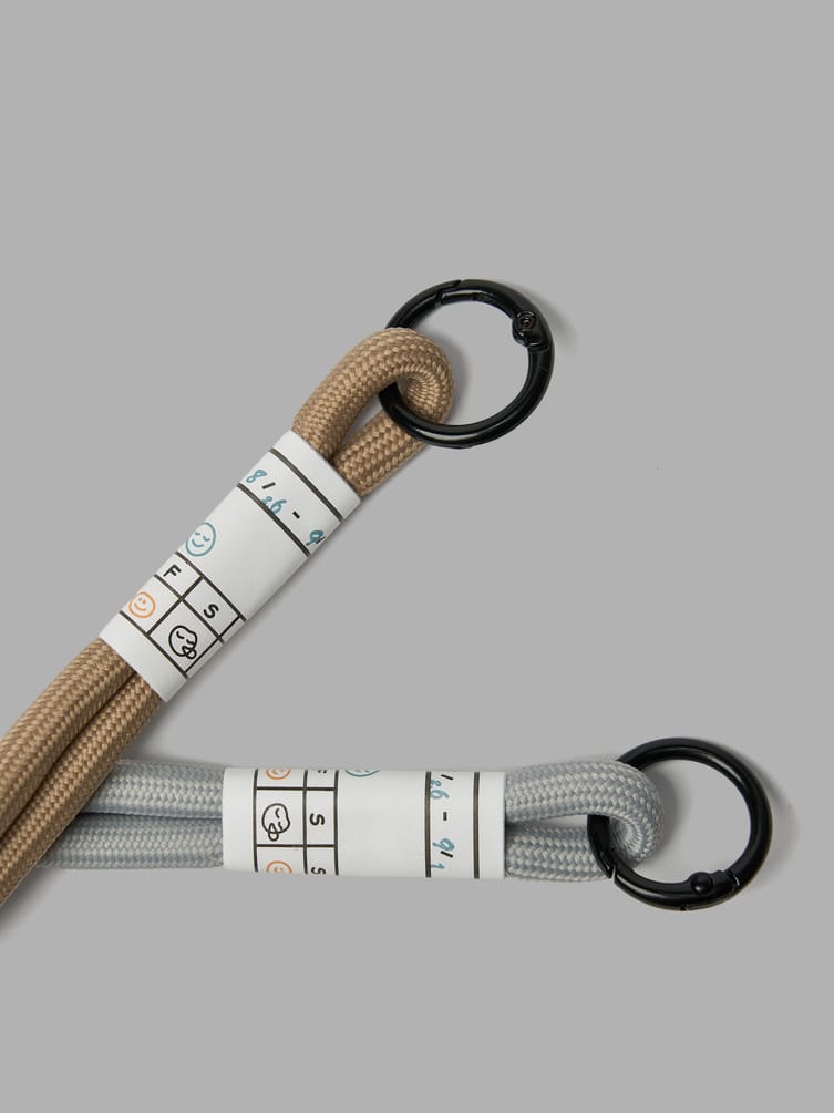 Брелок шнурок для телефона и ключей