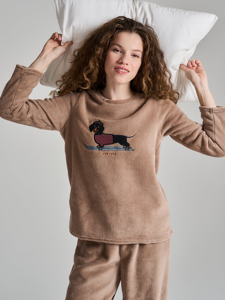 Пижама теплая с вышивкой таксы