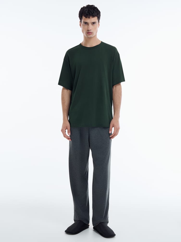 Пижама с футболкой и брюками