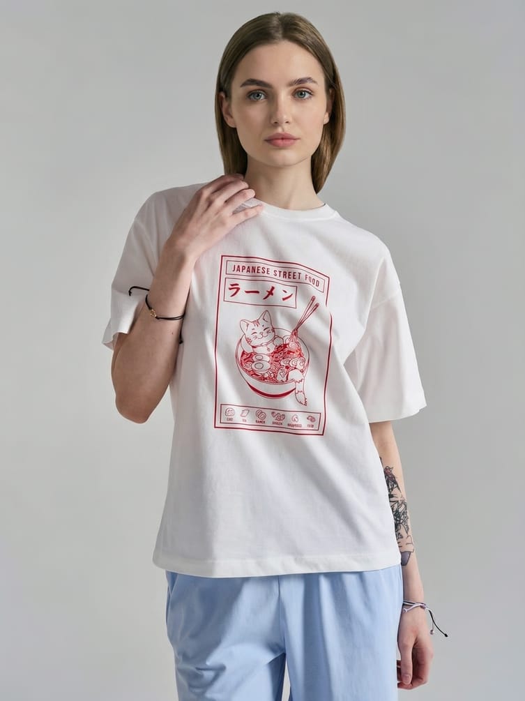 Пижамам с принтом и брюками