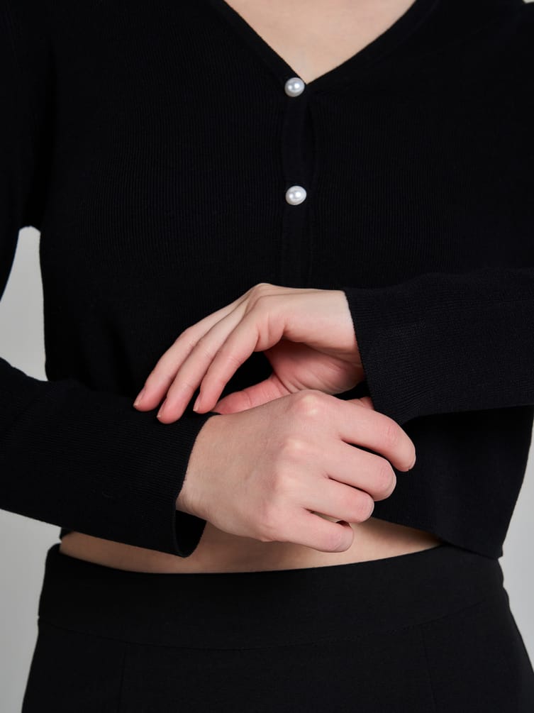 Кардиган укороченный на пуговицах