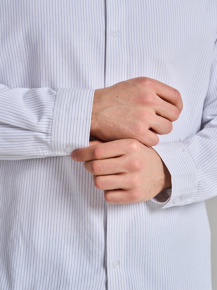 Классическая рубашка в полоску