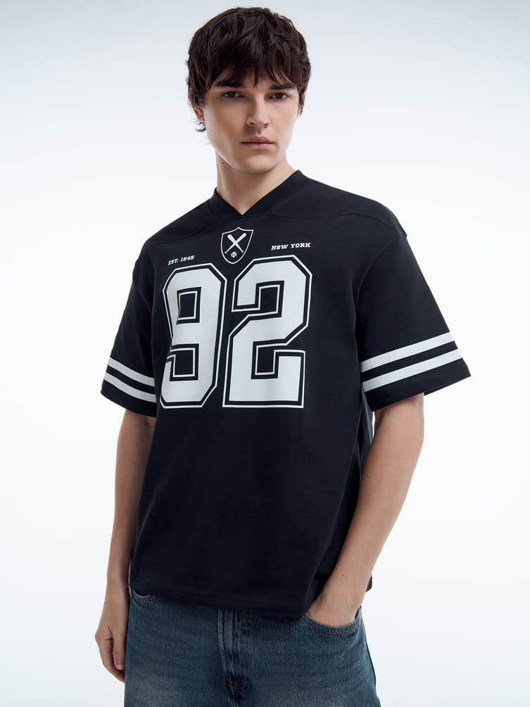 Спортивная футболка оверсайз с принтом