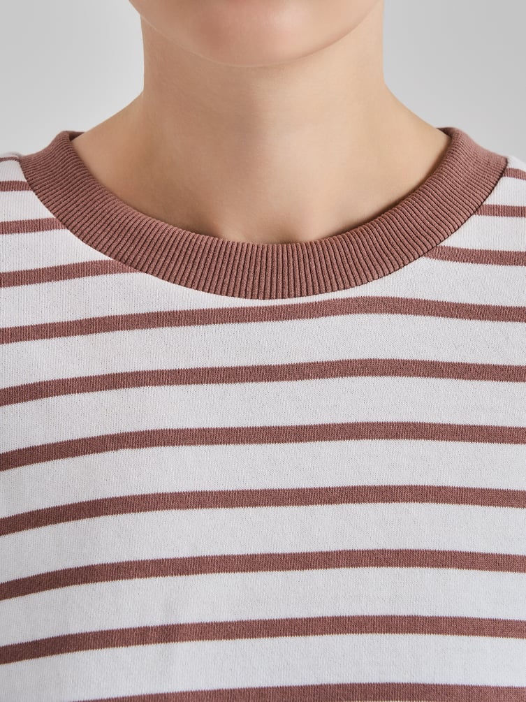 Свитшот в полоску