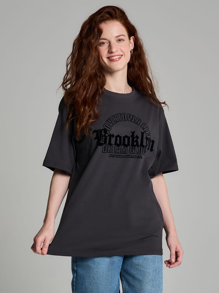 Футболка оверсайз с надписью Brooklyn
