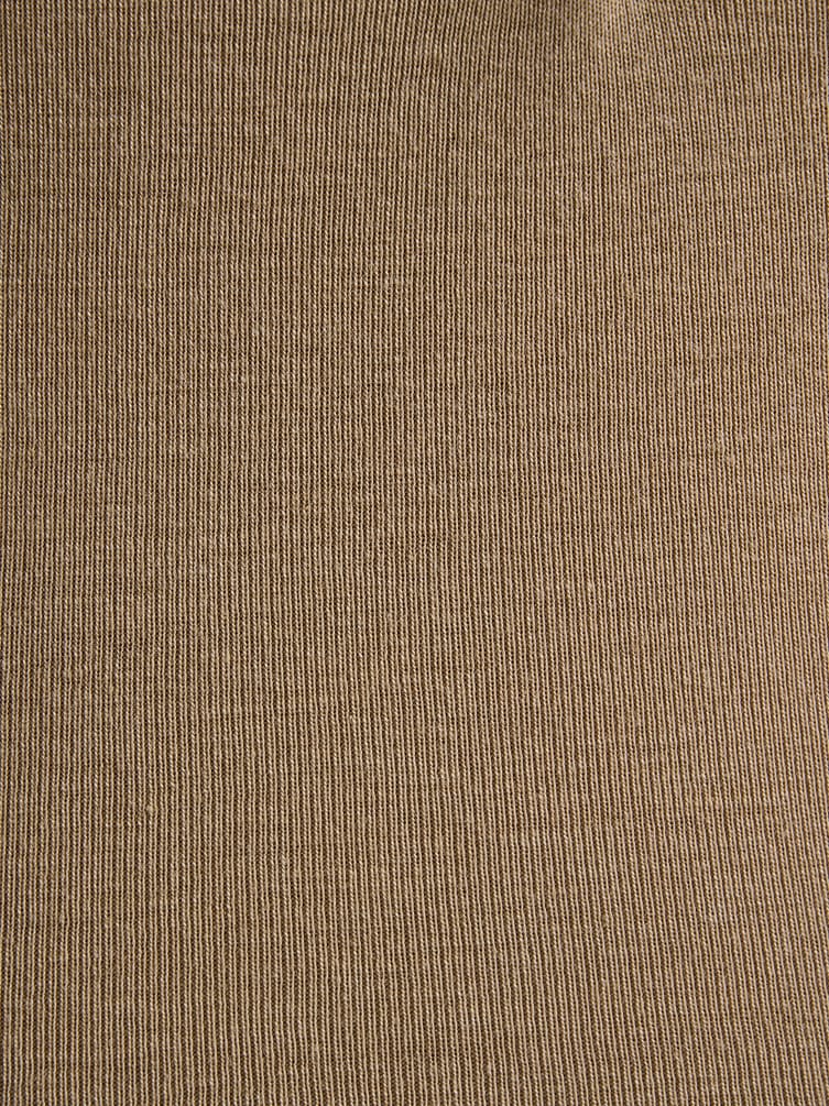 Майка в рубчик на широких бретелях