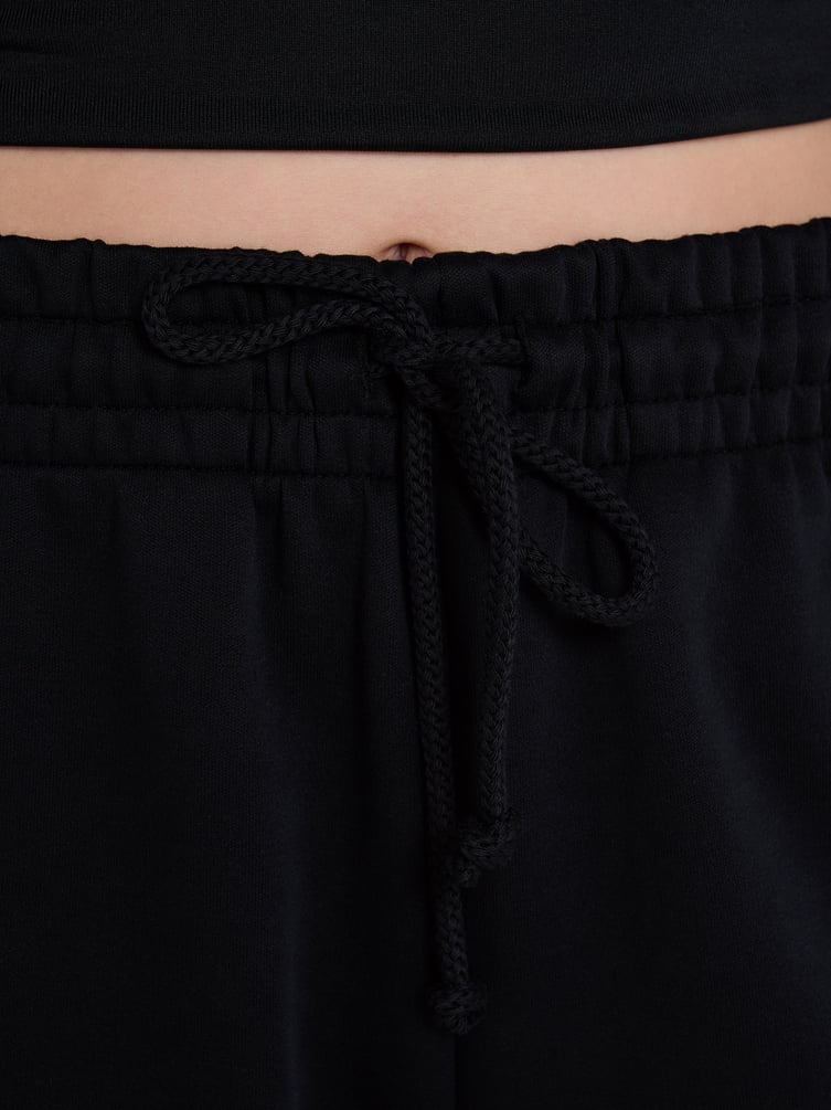 Брюки широкие повседневные