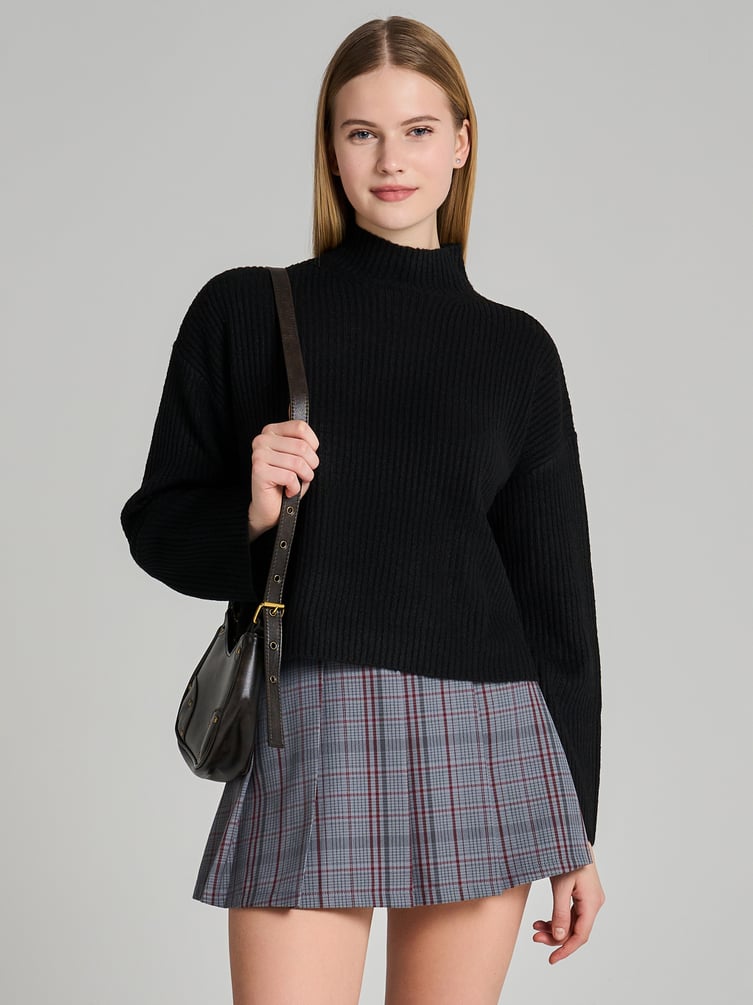 Свитер вязаный теплый